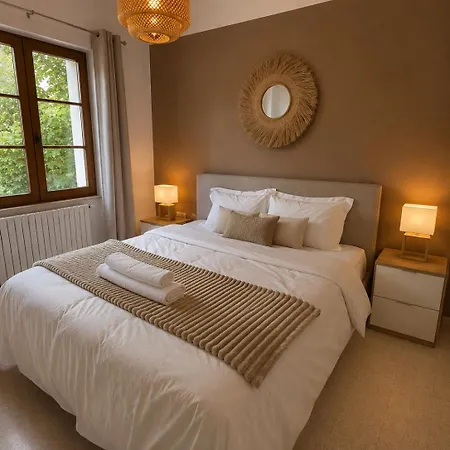 펜션 Maison De Charme Avec Vue Chateau *